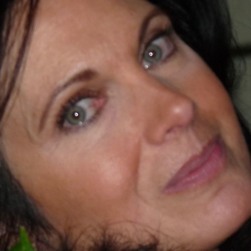 Meet your Posher, Carol